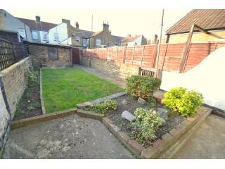 2 bedroom house in SHEERNESS