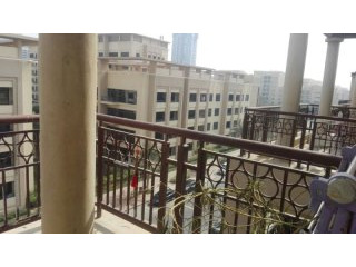 Cozy Apartment with Laundry and Big..