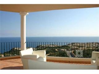 3 bedroom Villa For Sale: Luxury..