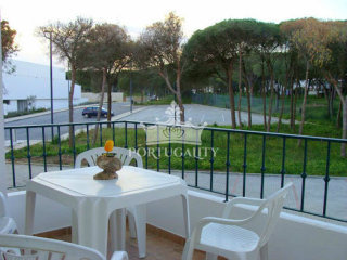 T2 Apartment 800m From The Beach