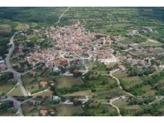 Brtonigla - Građevinsko zemljište 3600m2