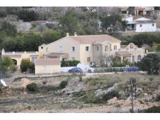 6 Bedrooms - Villa - Alicante - For Sale