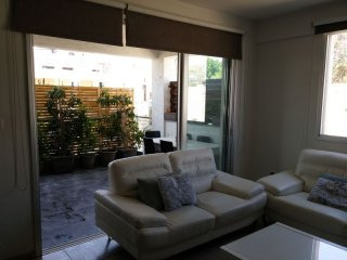 BARGAIN! 2 bedroom apartment in..