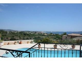 3 bedroom Villa For Sale: 34140..