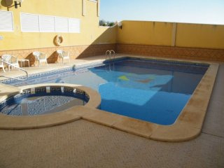 2 Bedrooms Apartment For Sale
