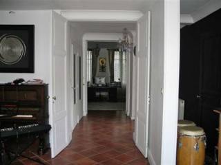 4 Bedrooms - Town House -..