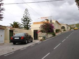 Commercial property in Los Menores