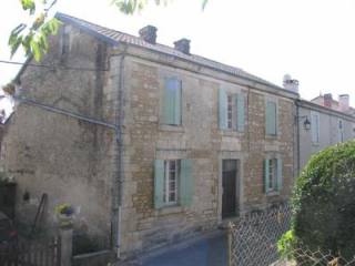 Proche Brantome (24310)