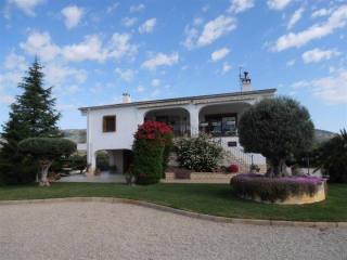 4 bedroom, 2 bathroom Finca / Country..