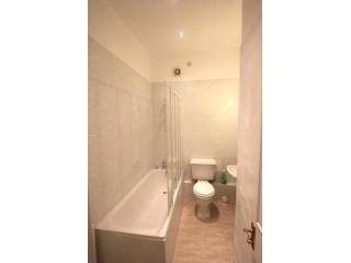 2 Bed Flat/Apartment To Let in London