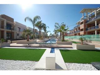 2 bedroom Apartment For Sale: 2 Bedroom..