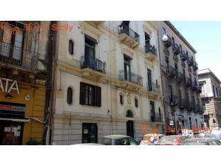 3 bedroom Apartment For Sale: Via..