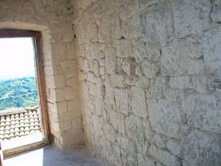 Cave property with stunning rock..