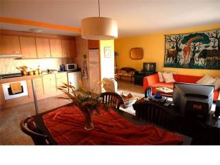 3 Bedrooms - Apartment - Girona - For..