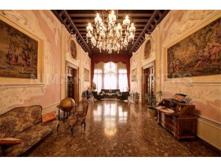 Appartamento in Vendita a Venezia