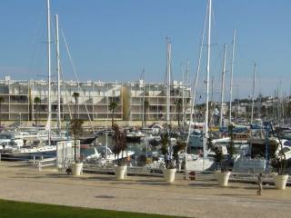 LAGOS MARINA 2 BEDROOM APARTMENT FOR..