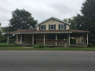 179 Currytown Rd Sprakers, NY, 12166..