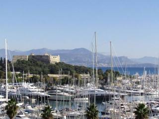 Sale Apartment - Antibes Vauban