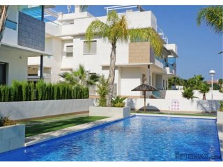Beautiful brand new ground floor apartment in a new luxury..
