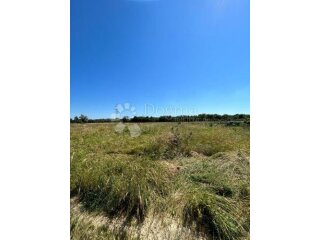 Poljoprivredno zemljište u Puli, Busoler - 1290m2