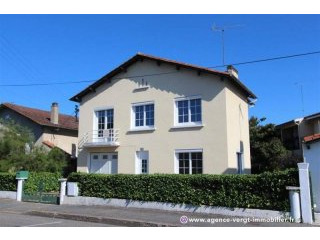 Ref 29269 : 2 Demeures De Charme +..