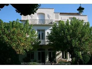 5 bedroom Character For Sale: 47300..