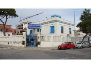 - Villa - For Sale