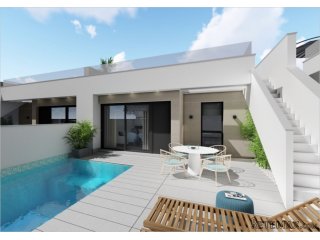 New build villa in Pilar de la Horadada. The property is..