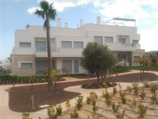 2 Bedrooms - Apartment - Alicante - For..