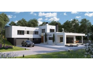 Modern new build with pool and land In..