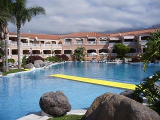 Apartment For Sale in Playas De Fanabe..