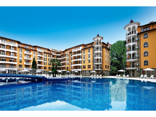 Apartment with 2 bedrooms 2 bathrooms..