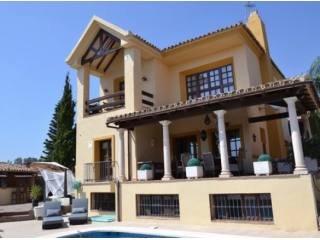 Villa for sale in San Pedro Playa..