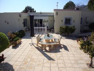 5 Bedrooms - Property - Alicante - For..