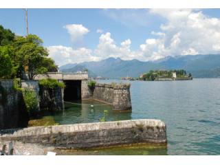 3 bedroom Apartment For Sale: Stresa, IT