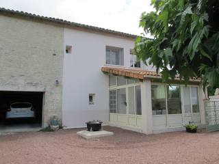 Detached House, Apartment, Outbuildings..