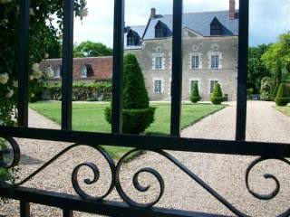Beautiful 16/17th Century Manoir On 3.3..