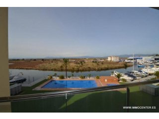 ROSES SANTA MARGARIDA: Nice apartment..