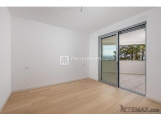 Opatija, novogradnja, 102.15m2, parking u garaži