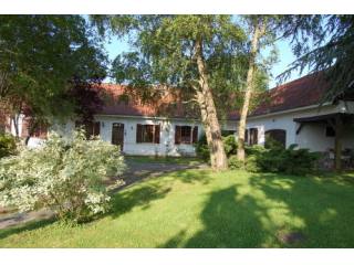 5 Bedroom Farm House For Sale