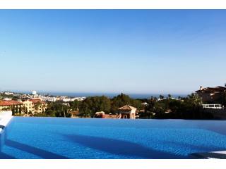 3 Bedrooms - Villa - Malaga - For Sale