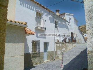 Town House / Village House in Lubrin