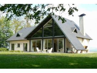 7 bedroom House For Sale: 60200..