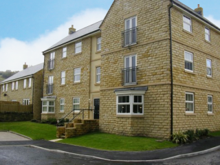 2 bedroom, Flat house for sale