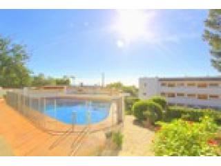 4 Bedrooms - Apartment - For Sale