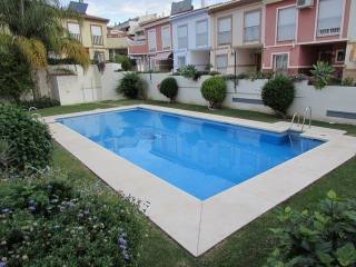Town House - Great townhouse with three..