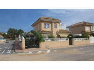 3 Bedrooms - Villa - Alicante - For Sale