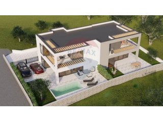 Otok Krk,Malinska-okolica, 2 moderne vile s bazenom, 280 m2