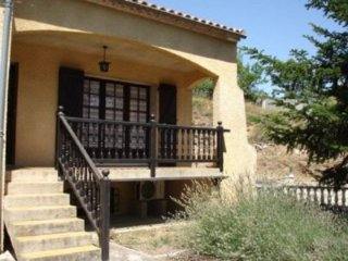 4 Bedrooms - Villa -..