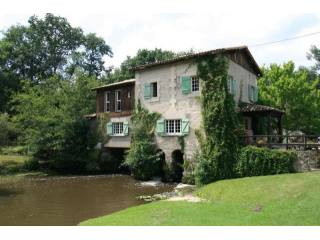6 bedroom Character For Sale: 33500..